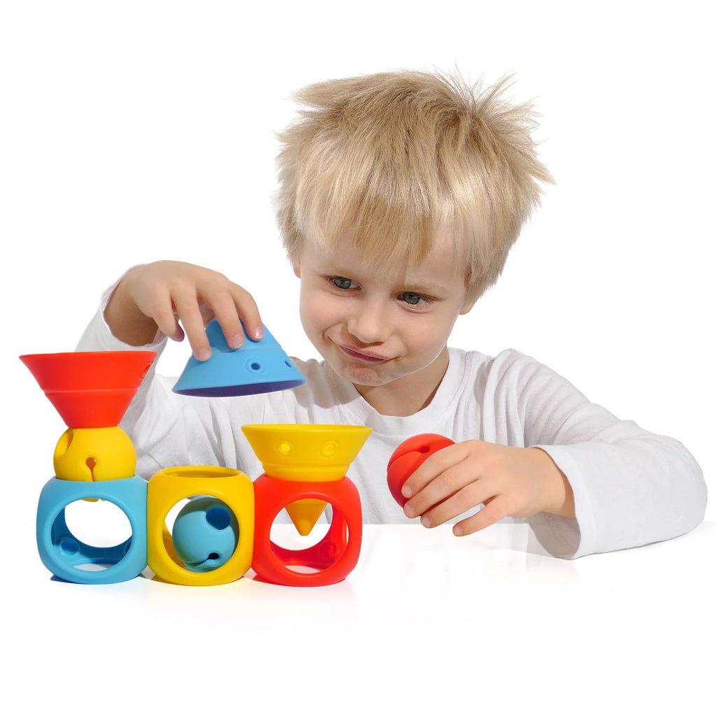 Building Genius™ 9pc elastic building blocks by Moluk: Primary colours - Timeless Toys