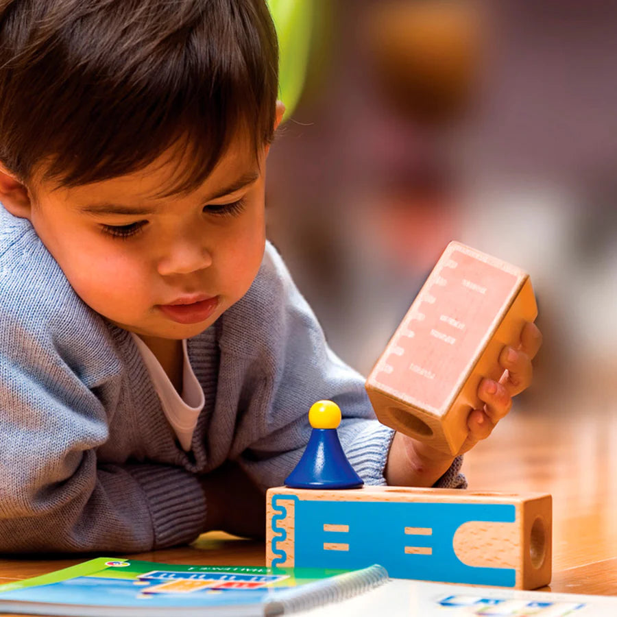 Smart Games: Castle Logix - 3D Wooden Puzzle Game - 3 - 8yrs