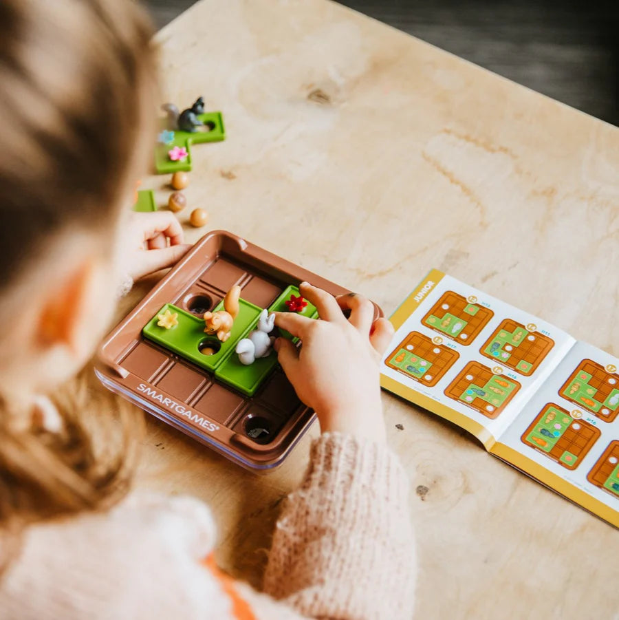 Smart Games: Squirrels Go Nuts! - Sliding Puzzle Game - 6yrs+